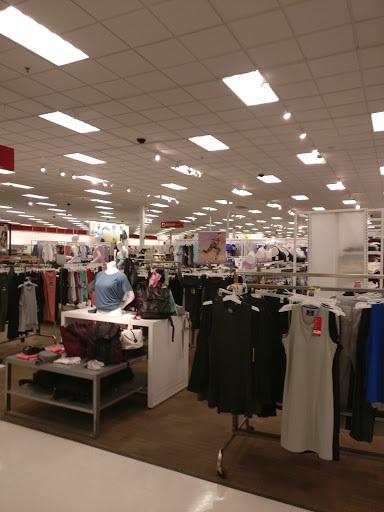 Department Store «Target», reviews and photos, 1 Mystic View Rd, Everett, MA 02149, USA