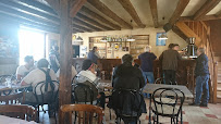 Atmosphère du Restaurant Les Deux Roues à Les Montils - n°3