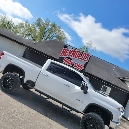 Auto Body Shop «Reynolds Body Shop, L.L.C.», reviews and photos, 4325 W Washington St, Indianapolis, IN 46241, USA