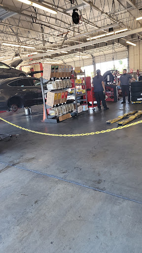 Tire Shop «Firestone Complete Auto Care», reviews and photos, 1200 S Magnolia Ave, Anaheim, CA 92804, USA