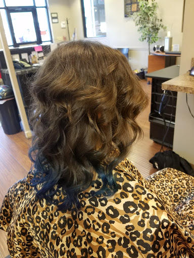 Hair Salon «Simmons Family Cuts & Fast Tans», reviews and photos, 1101 W Market St, Harrisonburg, VA 22801, USA