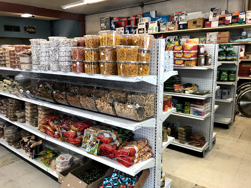 Grocery Store «Faisal Market», reviews and photos, 7924 Fruitridge Rd, Sacramento, CA 95820, USA