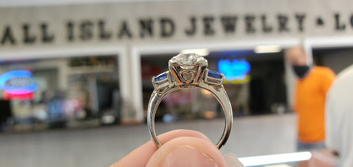 Jewelry Buyer «All Island Jewelry & Loan», reviews and photos, 2394 Middle Country Rd, Centereach, NY 11720, USA