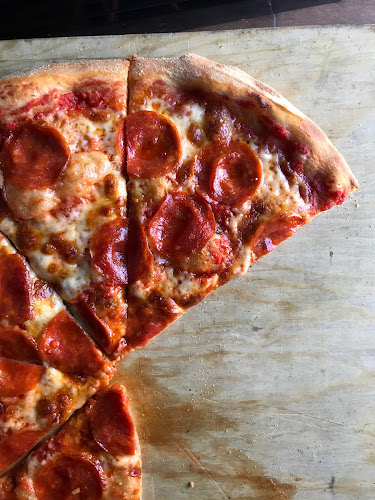 Opiniones de Trae Pizza - Pizzería Artesanal en Viña del Mar - Pizzeria