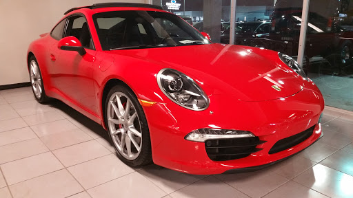 Used Car Dealer «Discovery Auto Center», reviews and photos, 10536 N Florida Ave, Tampa, FL 33612, USA