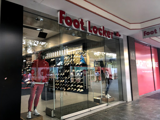 Foot Locker & House of Hoops