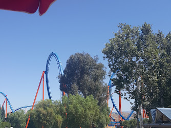 Twisted Colossus six flags