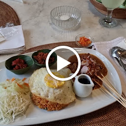 Gadjah Wong Restaurant