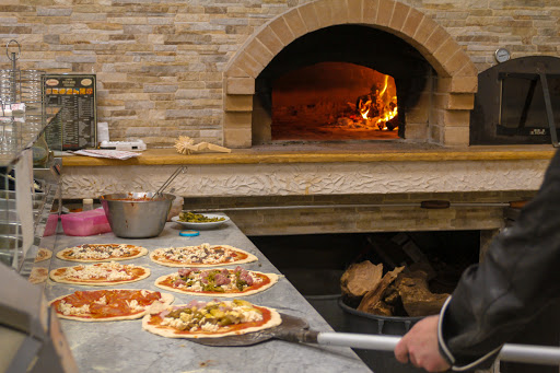 Bar Simone/Gastronomia pronta/Pane fresco e prodotti da forno/Pasticceria/Pizzeria con forno a legna in Torre Chianca, Provincia di Lecce