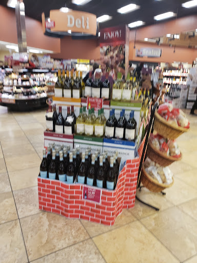 Supermarket «Giant Eagle Supermarket», reviews and photos, 2032 Lincoln Way E, Massillon, OH 44646, USA