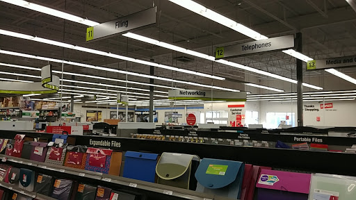 Office Supply Store «Staples», reviews and photos, 4200 W 78th St, Bloomington, MN 55435, USA