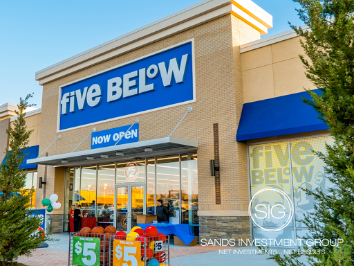 Variety Store «Five Below», reviews and photos, 245 S Stewart Rd, Liberty, MO 64068, USA