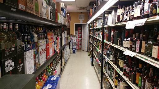 Liquor Store «Gillette Liquors Super Saver», reviews and photos, 399 Valley Rd, Gillette, NJ 07933, USA
