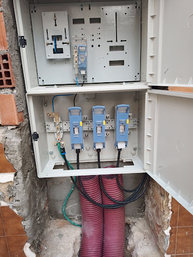 Electricidad Gustavo Femenia en La Xara, Alicante