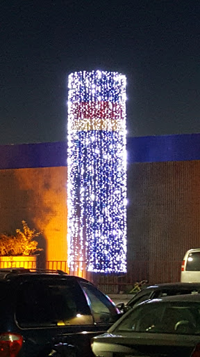 Roller Skating Rink «Bonaventure Always Family Friendly Skating Center And Birthday Parties», reviews and photos, 24505 Halsted Rd, Farmington Hills, MI 48335, USA