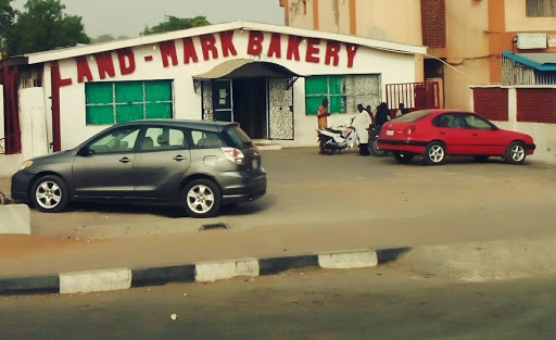 Landmark Bakery, Tudun Wada South, Minna, Nigeria, Hamburger Restaurant, state Niger
