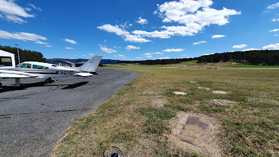 Aérodrome de Mende-Brenoux - LFNB à Mende