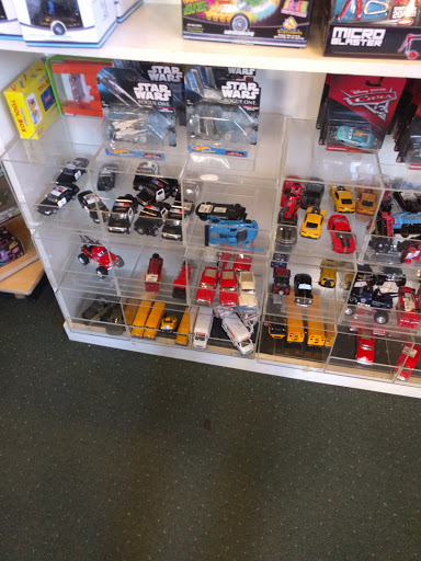 Gift Shop «Growing Tree Toys», reviews and photos, 202 S Allen St, State College, PA 16801, USA