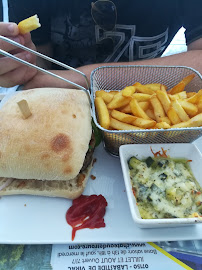 Plats et boissons du Restaurant Les Genêts d'Or à Bagnols-sur-Cèze - n°9