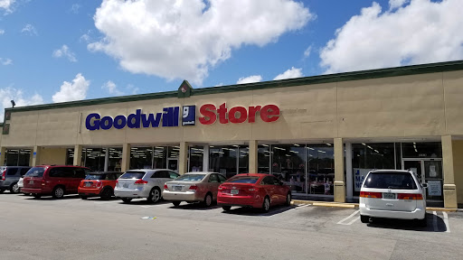 Thrift Store «Goodwill», reviews and photos, 3282 N State Rd 7, Lauderdale Lakes, FL 33309, USA