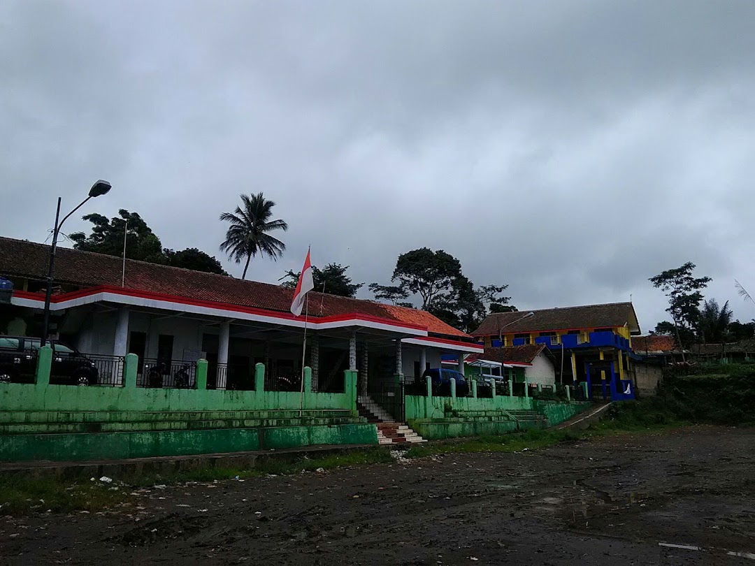 Kantor Kelurahan Desa Tugujaya