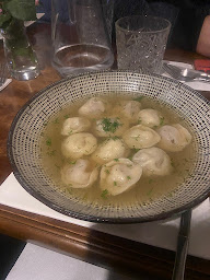 Photo n°45 de Restaurant KALINKA la cuisine Ukrainienne et Russe à Paris ()