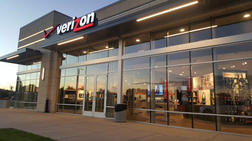 Cell Phone Store «Verizon», reviews and photos, 245 Radio Dr b, Woodbury, MN 55125, USA