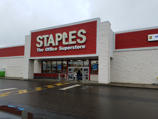 Office Supply Store «Staples», reviews and photos, 951 Viewmont Dr, Dickson City, PA 18519, USA