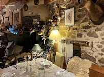 Atmosphère du Restaurant L' Escudella à Font-Romeu-Odeillo-Via - n°2