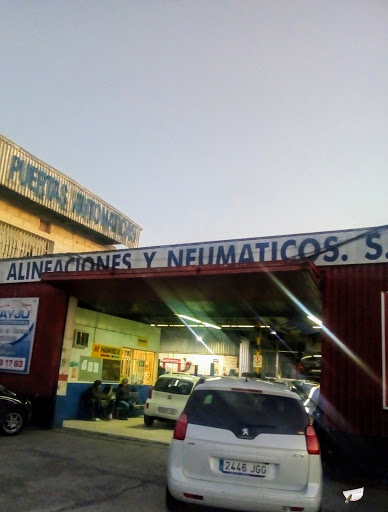 Alineaciones Y Neumaticos. S. L. L. Pepe's Auto.