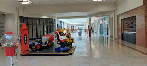 Shopping Mall «Coventry Mall», reviews and photos, 351 W Schuylkill Rd, Pottstown, PA 19465, USA