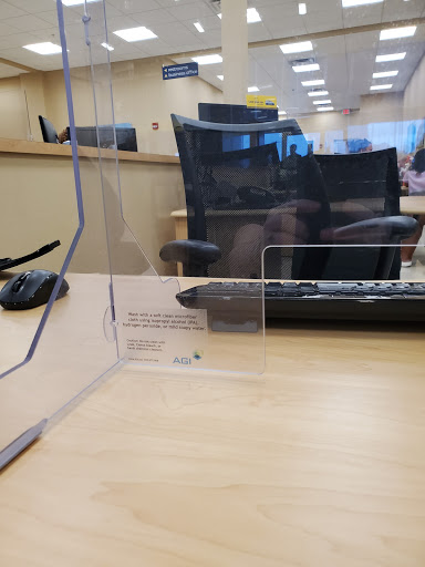 Used Car Dealer «CarMax», reviews and photos, 9750 Gray Rd, Indianapolis, IN 46280, USA