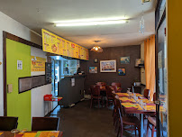 Atmosphère du Restaurant indien Tandoori Curry | Plats Emporter| Livraison | Drive Nuits 7J7 | à Rennes - n°8