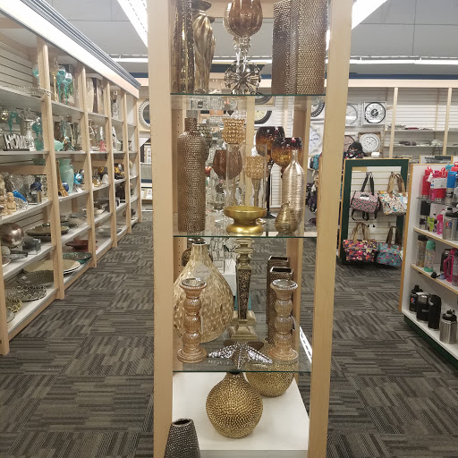 Clothing Store «Burlington Coat Factory», reviews and photos, 4247 Union Deposit Rd, Harrisburg, PA 17111, USA