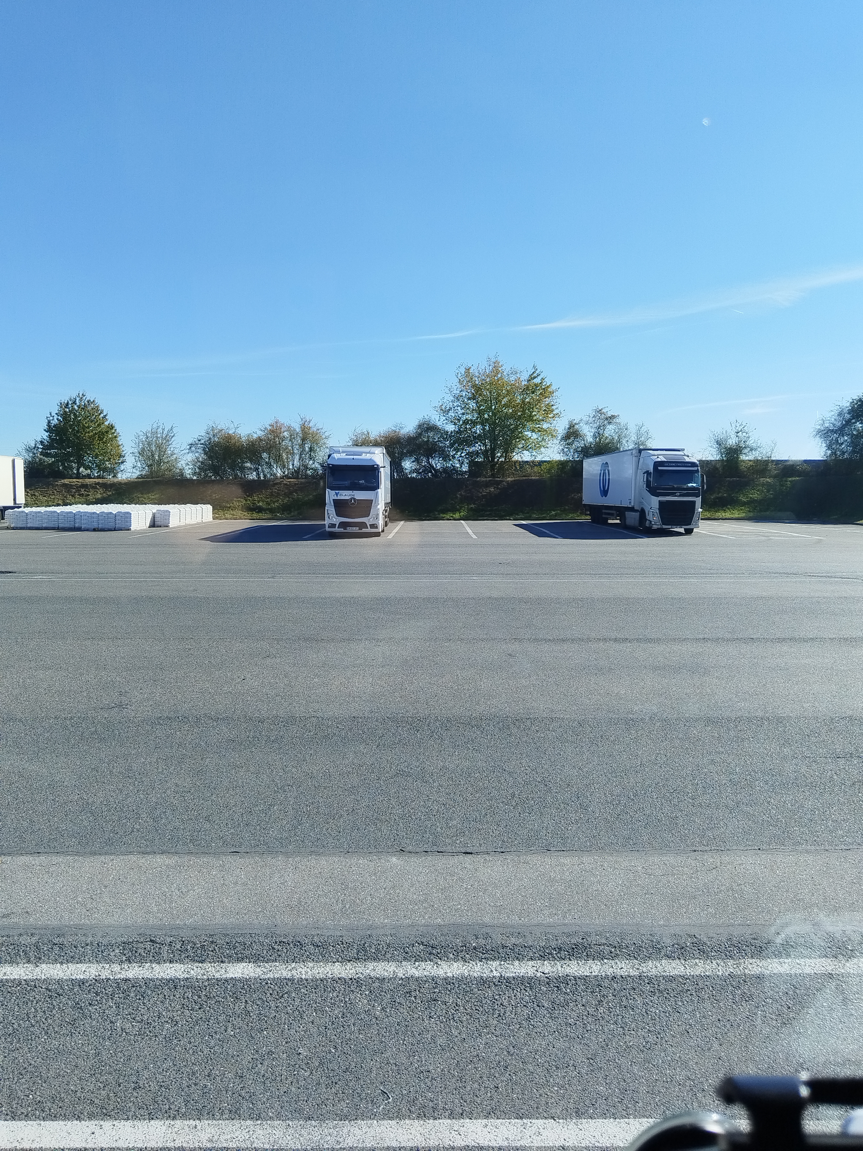 Photo n° 1 de l'avis de Aliaksandr.a fait le 16/10/2023 à 12:11