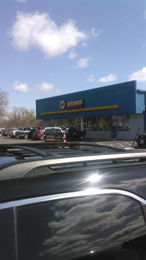 Auto Parts Store «NAPA Auto Parts - Genuine Parts Company», reviews and photos, 411 N Midler Ave, Syracuse, NY 13206, USA