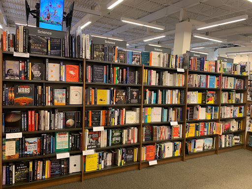 Book Store «Barnes & Noble Booksellers Fredericksburg/ Central Park», reviews and photos, 1220 Carl D. Silver Parkway, Fredericksburg, VA 22401, USA