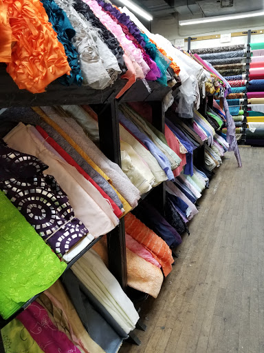 Fabric Store «Textile Discount Outlet», reviews and photos, 2121 W 21st St, Chicago, IL 60608, USA