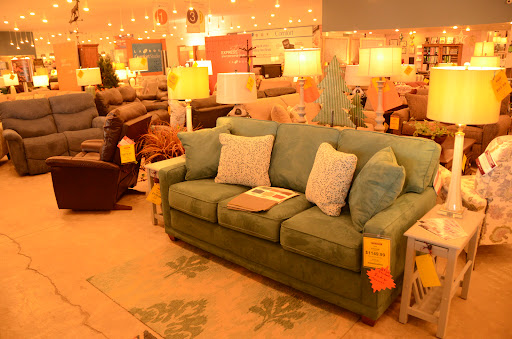 Furniture Store «Comforts of Home Inc», reviews and photos, 5034 Strawtown Pike, Marion, IN 46953, USA