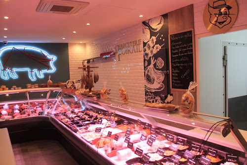 Boucherie-charcuterie CHARCUTERIE DU FOIRAIL | boucherie et traiteur à Pau, 100% porc, bœuf, veau, agneau et volaille par notre artisan charcutier Pau