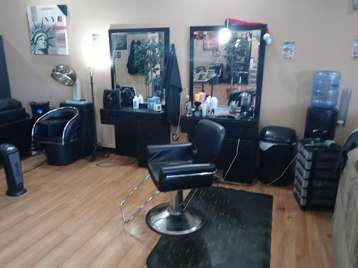 Beauty Salon «8 Cuts Hair Salon», reviews and photos, 159 S Telegraph Rd, Pontiac, MI 48341, USA