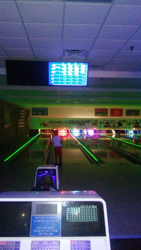 Bowling Alley «Break Point Alley», reviews and photos, 1950 Classique Ln, Tavares, FL 32778, USA