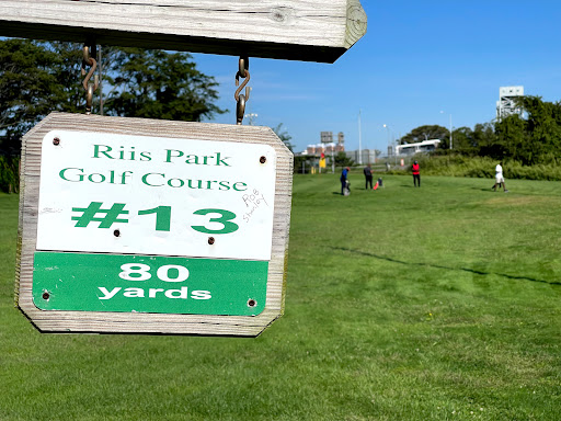 Golf Course «Riis Park Golf Course», reviews and photos, 155th St, Rockaway Park, NY 11694, USA