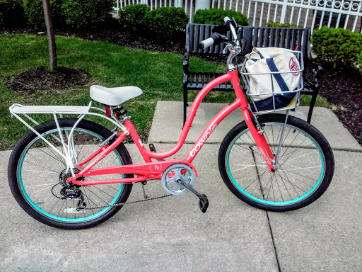 Bicycle Store «American Cycle & Fitness - The Trek Bicycle Stores of Michigan», reviews and photos, 29428 Woodward Ave, Royal Oak, MI 48073, USA