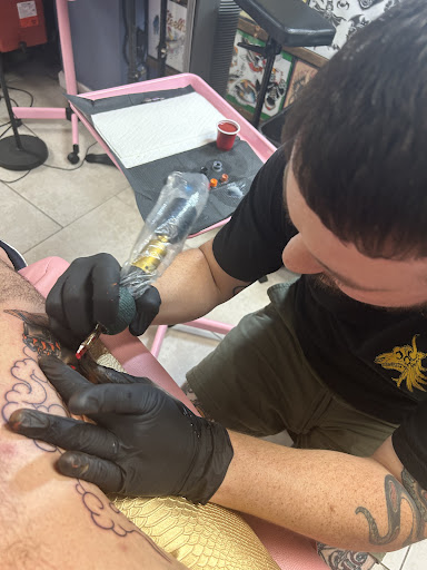 Explore feminine tattoo ideas, creative tattoo ideas in Saint Petersburg, available at New Dream Tattoo