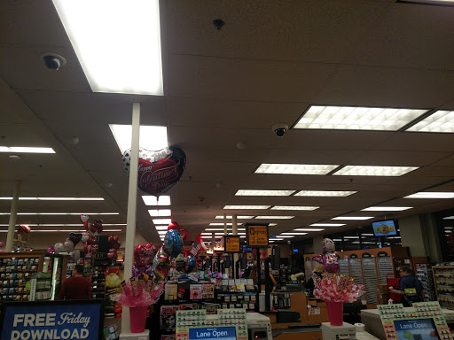 Grocery Store «Quality Food Center», reviews and photos, 17847 1st Avenue South, Normandy Park, WA 98148, USA