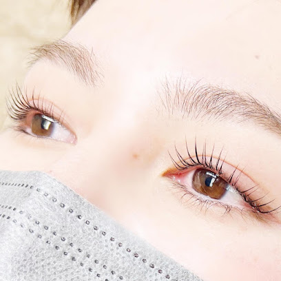 Lumiere eyelash salon