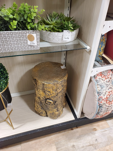 Shopping Mall «Coralwood Shopping Center», reviews and photos, 2301 Del Prado Blvd S, Cape Coral, FL 33990, USA