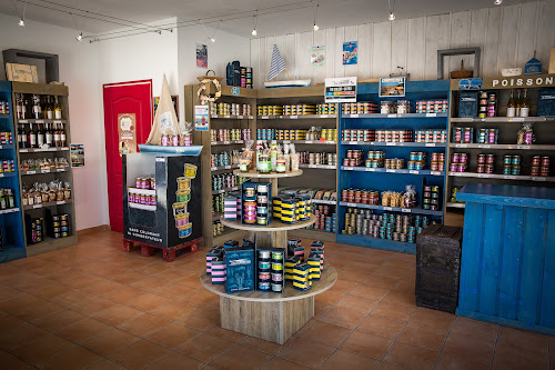 Épicerie La Lumineuse conserverie de l'île d'Oléron Saint-Pierre-d'Oléron