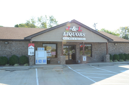 Liquor Store «J & L Liquors», reviews and photos, 322 Hester Dr, White House, TN 37188, USA